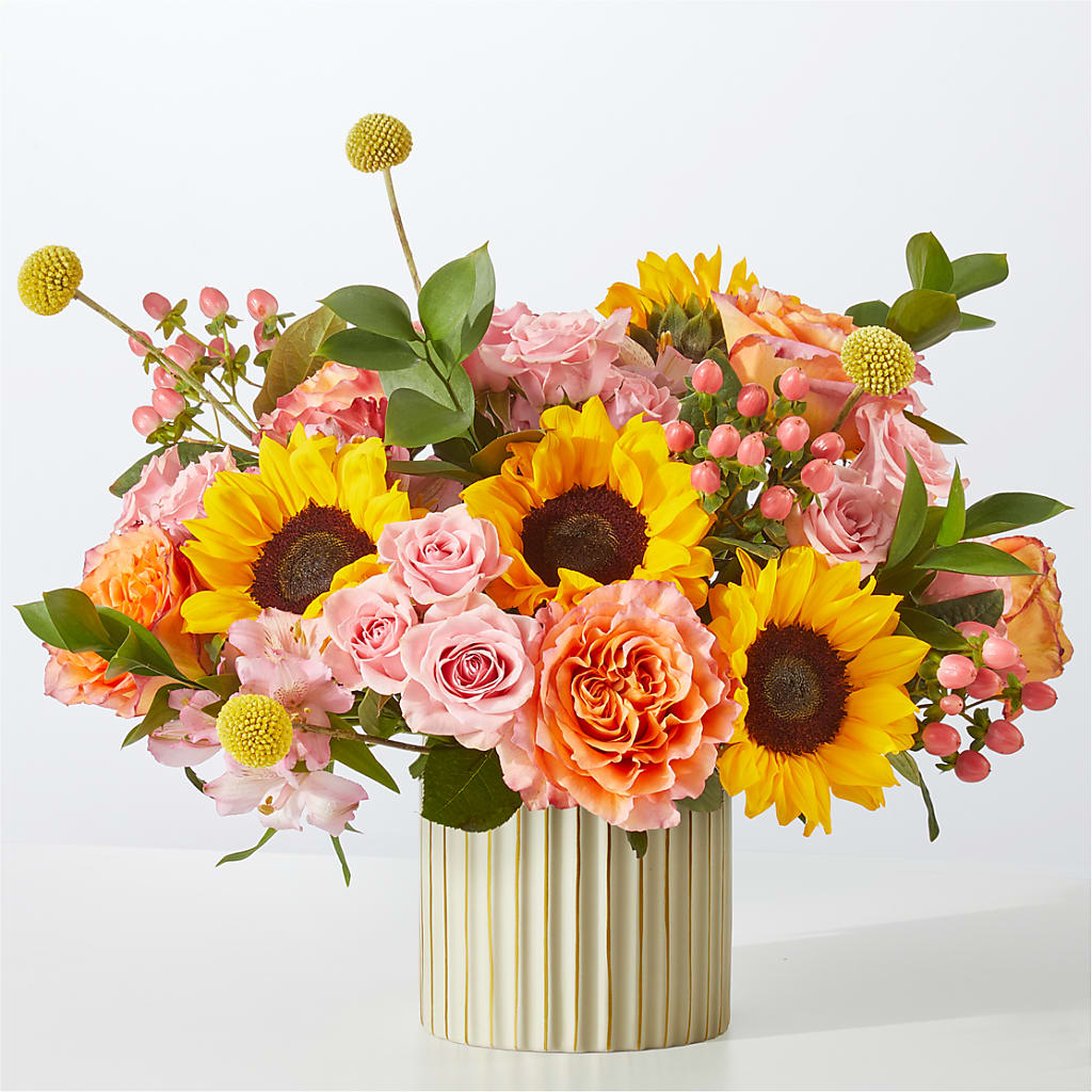 Sun's Out Bouquet – North Shore Weddings And Flowers, Kahuku HI