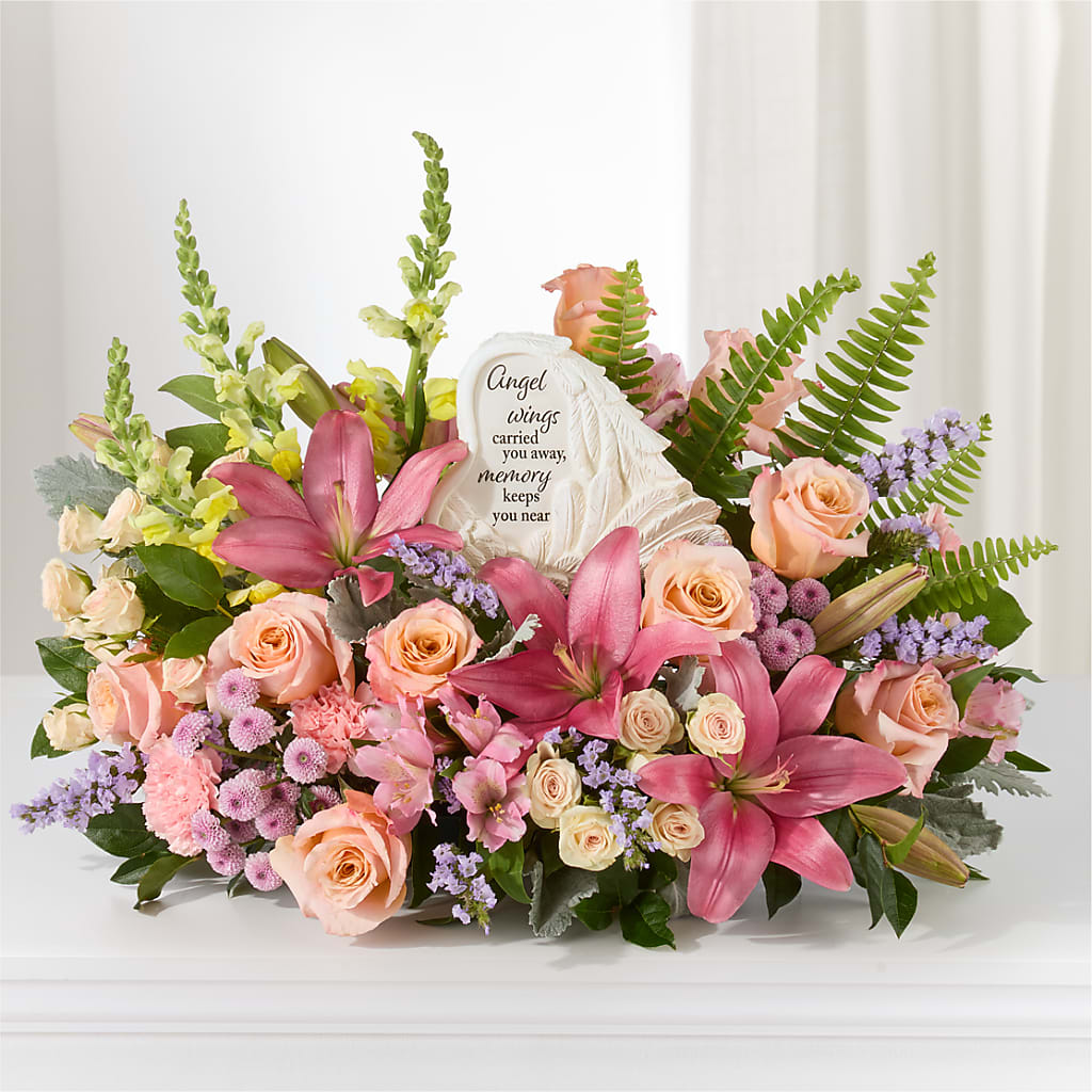 Gentle Light Arrangement – North Shore Weddings And Flowers, Kahuku HI