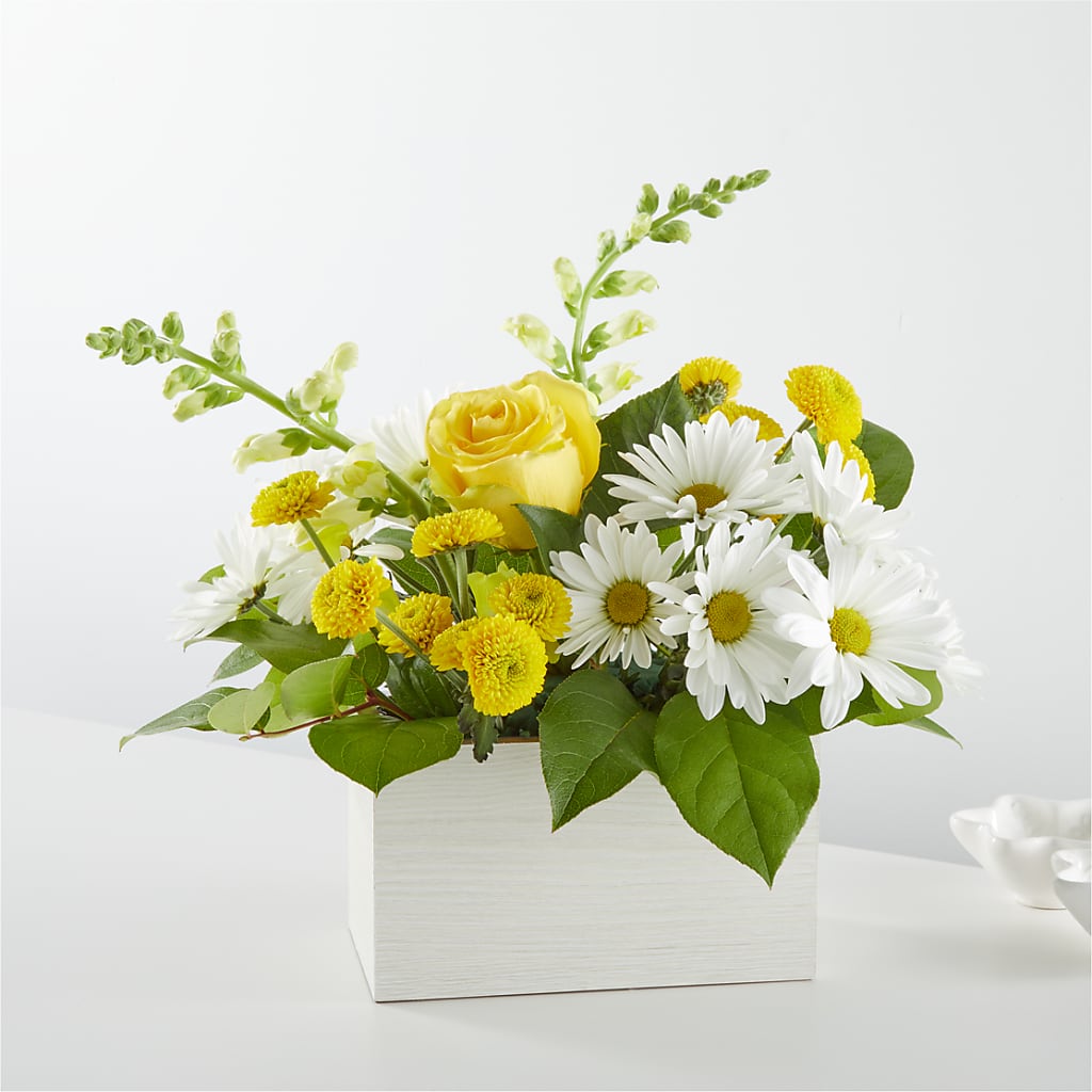 Sun Salutation Box Bouquet – North Shore Weddings And Flowers, Kahuku HI
