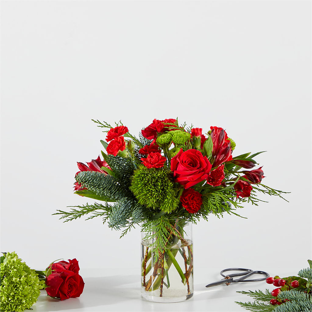 Merry Moment Bouquet – A Florist Original – North Shore Weddings And Flowers, Kahuku HI