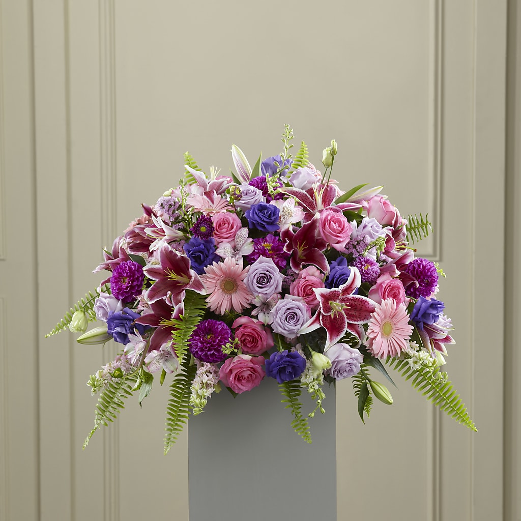 Fare Thee Well Pedestal – North Shore Weddings And Flowers, Kahuku HI