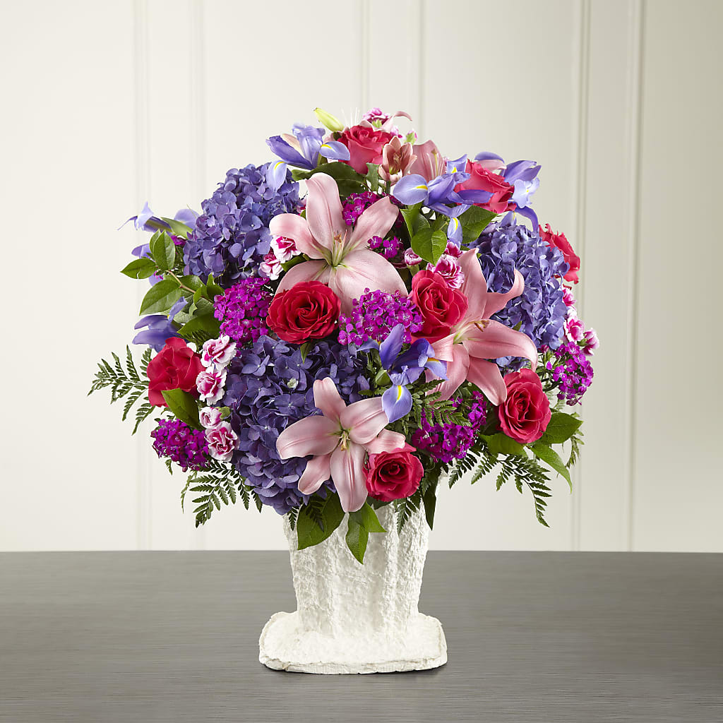 We Fondly Remember Arrangement – North Shore Weddings And Flowers, Kahuku HI