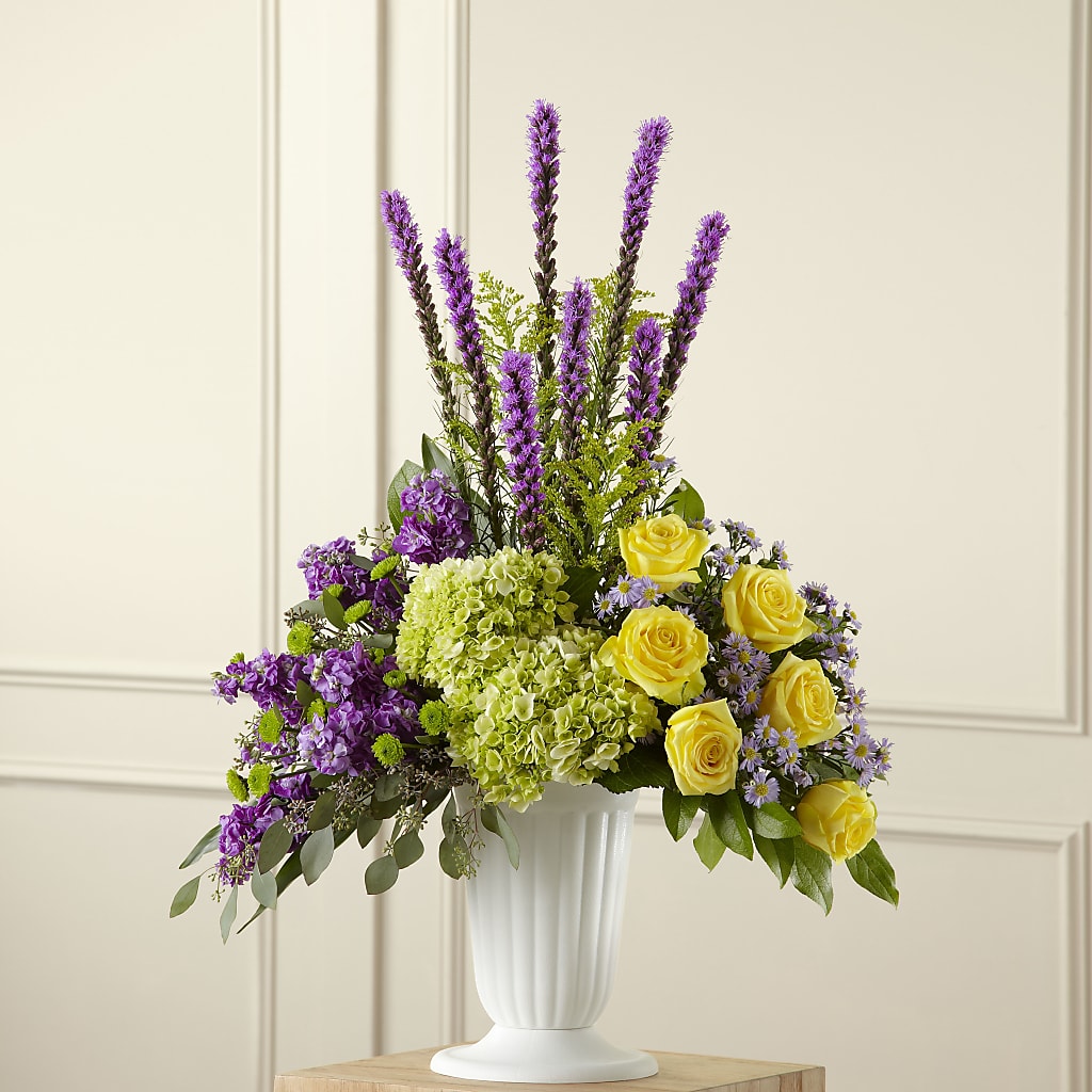 Affection Arrangement – North Shore Weddings And Flowers, Kahuku HI