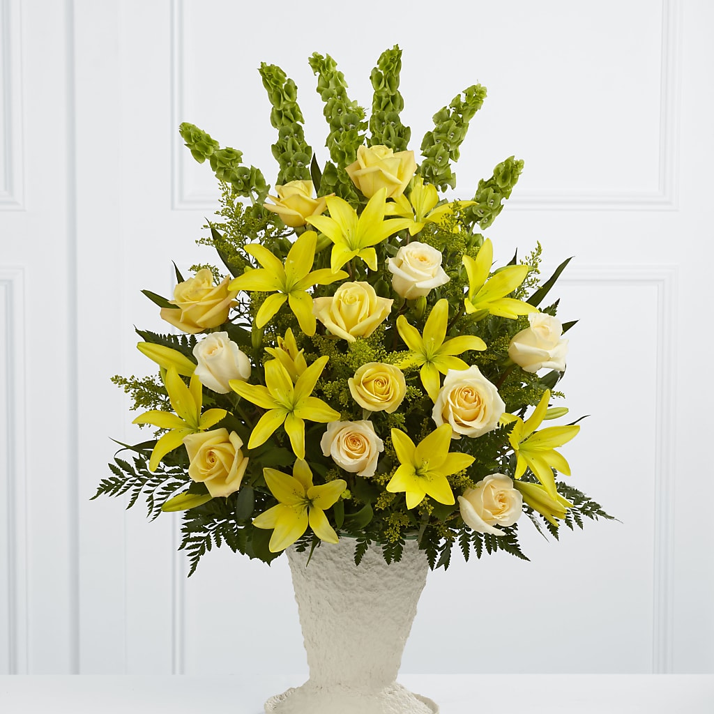 Golden Memories Arrangement – North Shore Weddings And Flowers, Kahuku HI