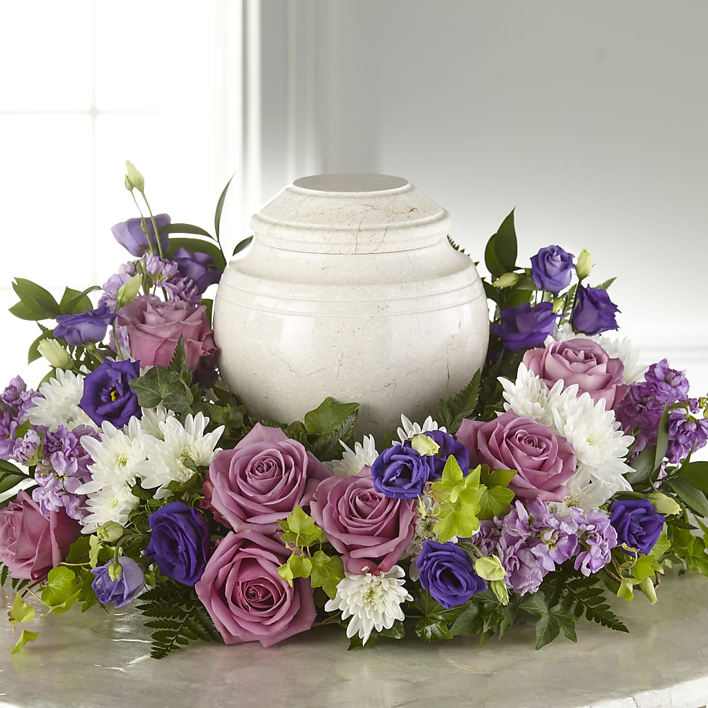 Blooming Sympathy Cremation Adornment – North Shore Weddings And Flowers, Kahuku HI