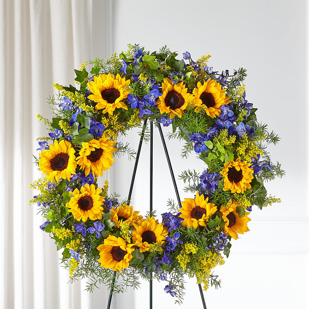 Bright Rays Wreath – North Shore Weddings And Flowers, Kahuku HI