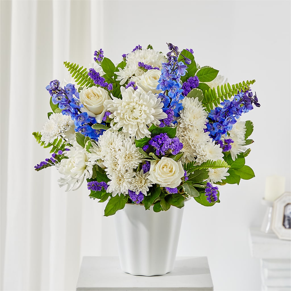 Hold Dear Tabletop Basket – North Shore Weddings And Flowers, Kahuku HI