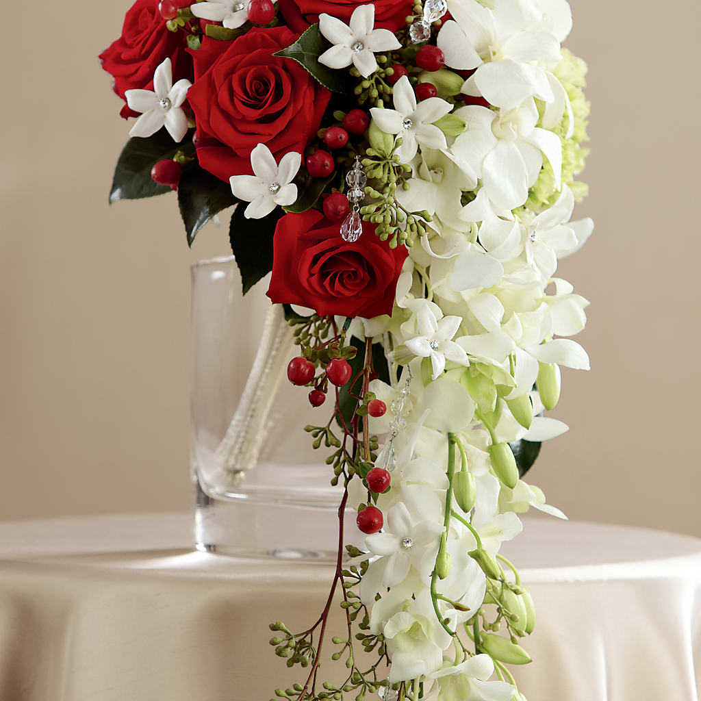 Here Comes the Bride Bouquet – North Shore Weddings And Flowers, Kahuku HI