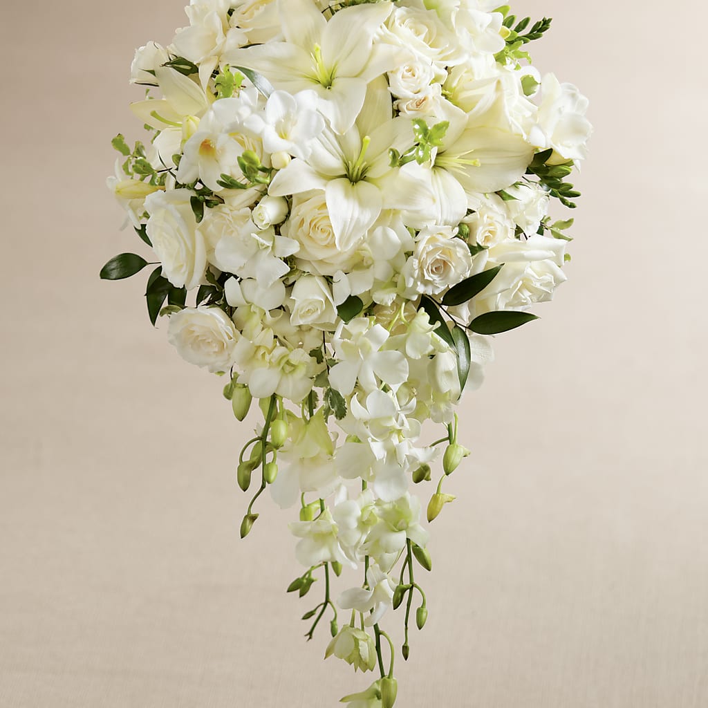 White Wonders Bouquet – North Shore Weddings And Flowers, Kahuku HI