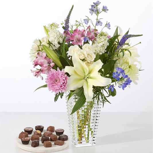 Winter Celebration Bouquet –  North Shore Weddings And Flowers, Kahuku HI