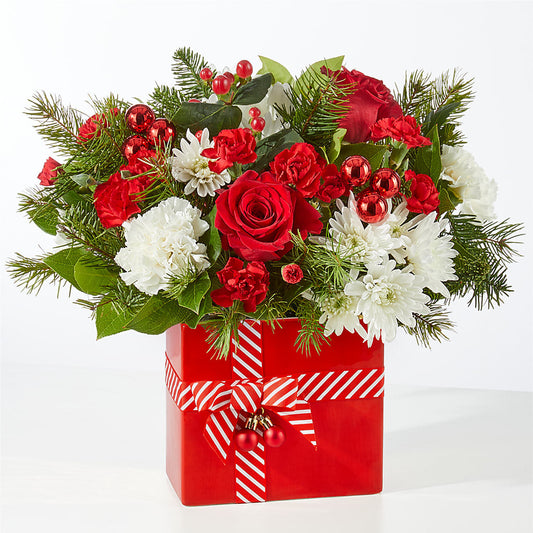 Presents Under the Tree Bouquet –  North Shore Weddings And Flowers, Kahuku HI