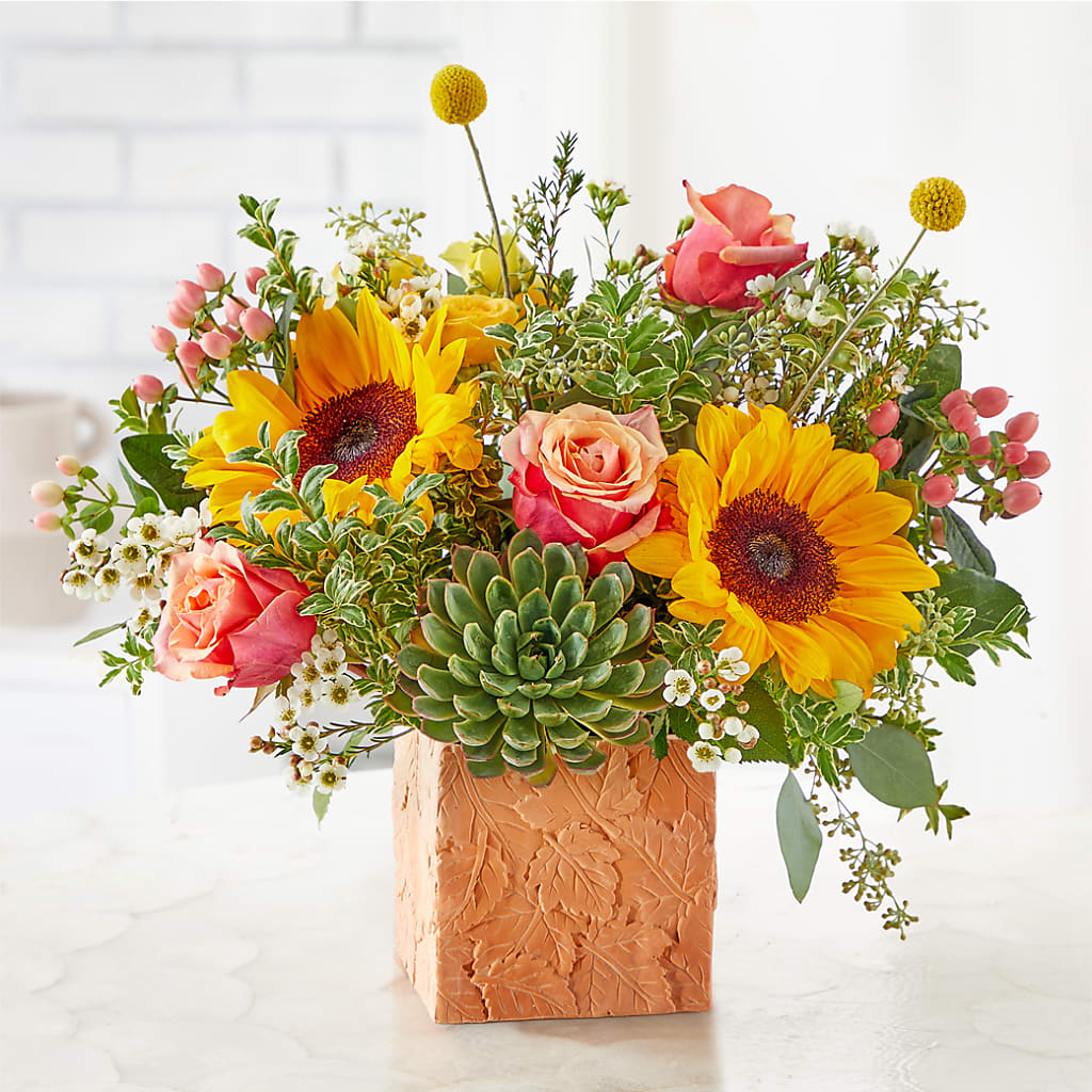 Sunflower Season Bouquet –  North Shore Weddings And Flowers, Kahuku HI