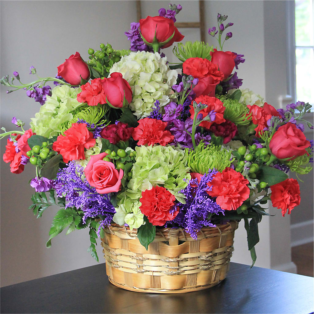 Warm Embrace Arrangement –  North Shore Weddings And Flowers, Kahuku HI