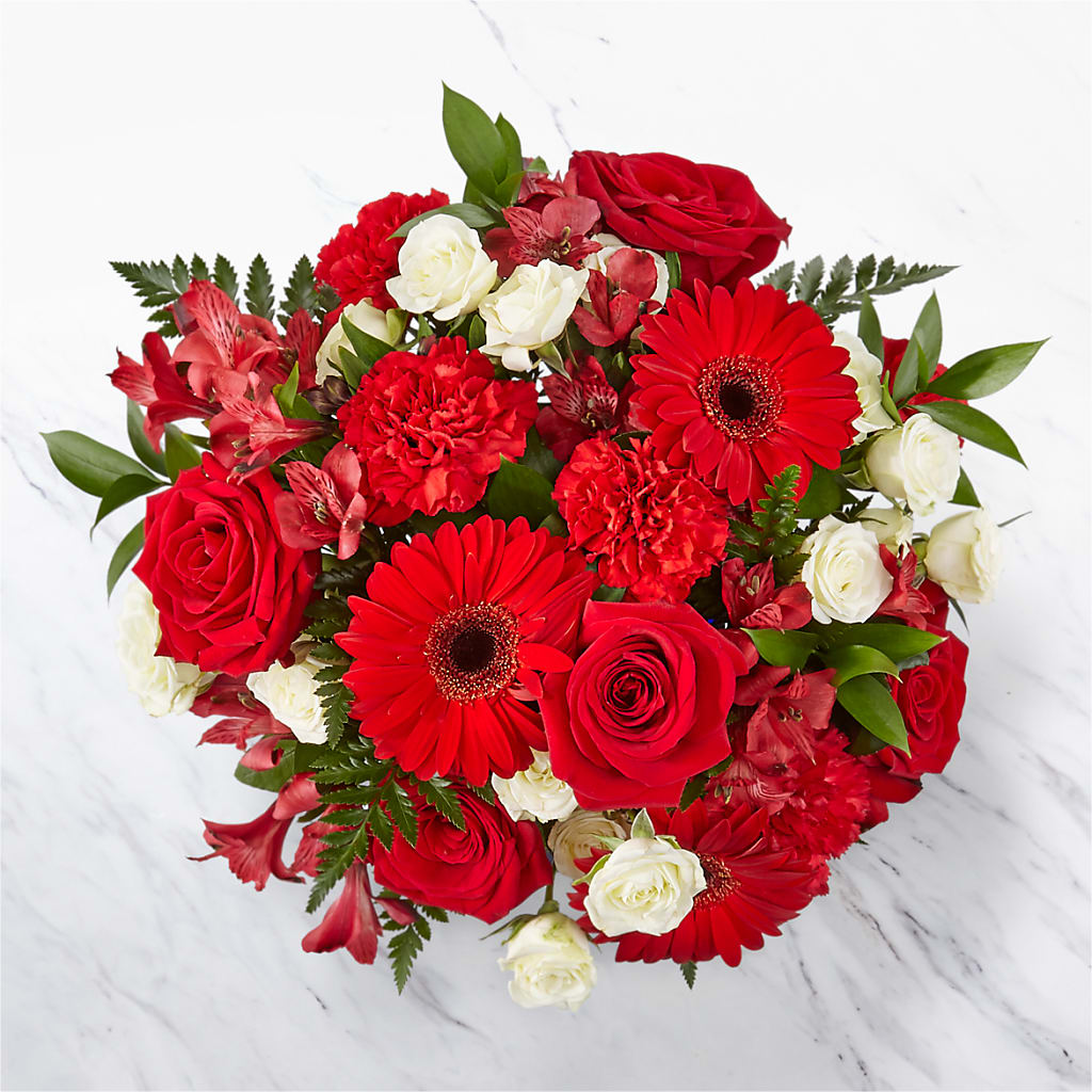 Hearts Embrace Bouquet –  North Shore Weddings And Flowers, Kahuku HI