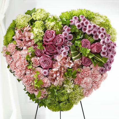 Heartwarming Standing Heart –  North Shore Weddings And Flowers, Kahuku HI