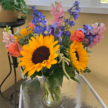 Rays of Life Bouquet –  North Shore Weddings And Flowers, Kahuku HI