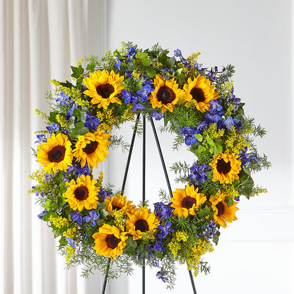 Bright Rays Wreath –  North Shore Weddings And Flowers, Kahuku HI