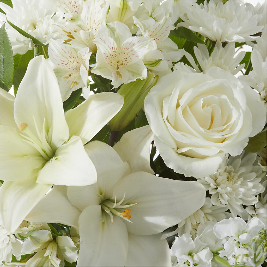 Peaceful Reflections Arrangement –  North Shore Weddings And Flowers, Kahuku HI
