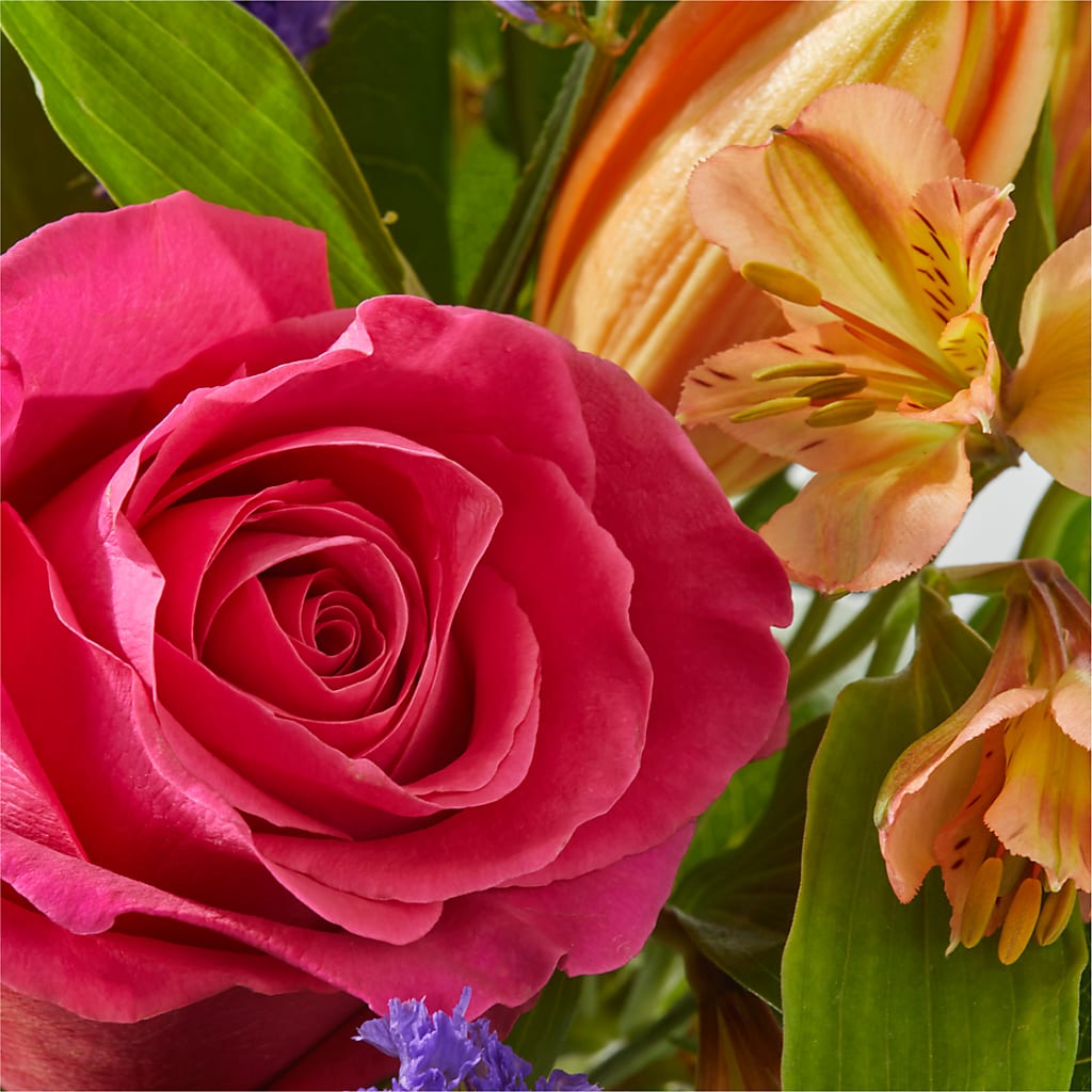 Joyful Bouquet –  North Shore Weddings And Flowers, Kahuku HI