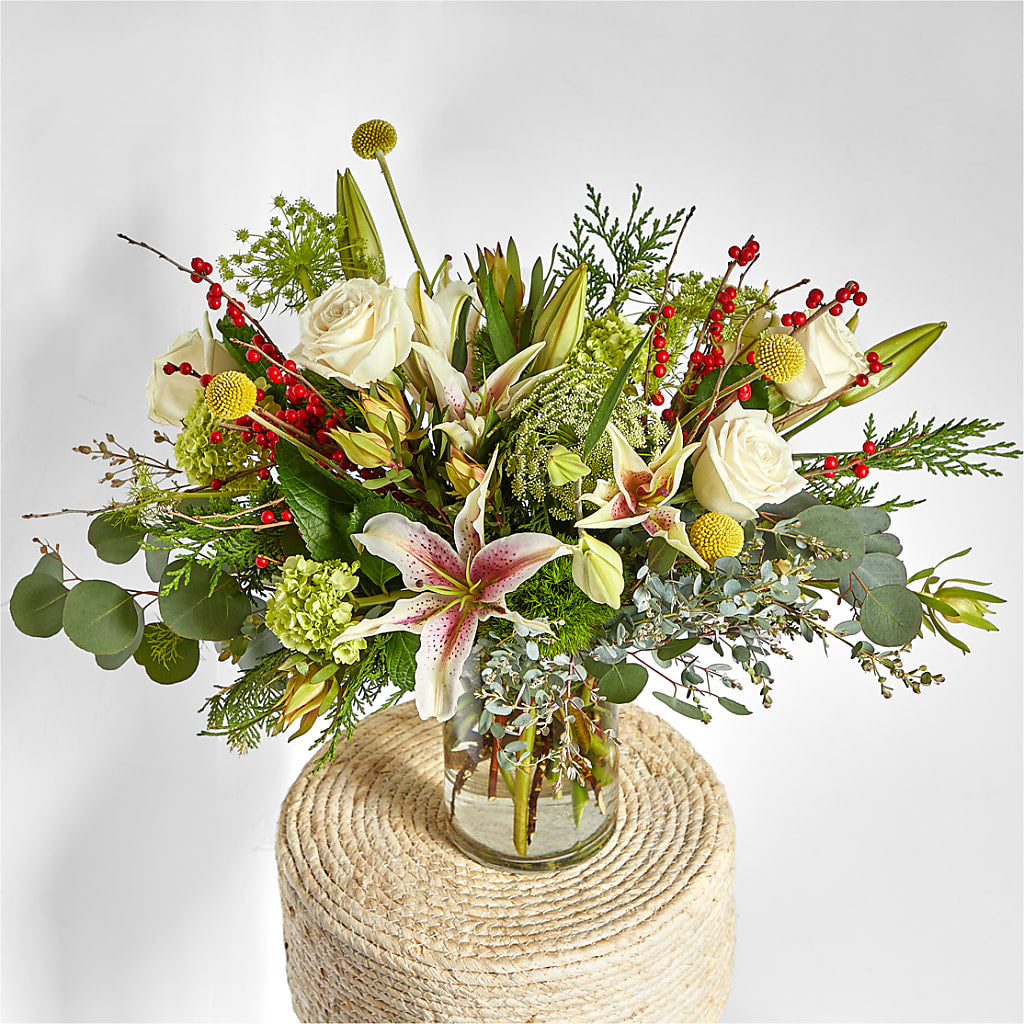 Berry & Bright Bouquet –  North Shore Weddings And Flowers, Kahuku HI