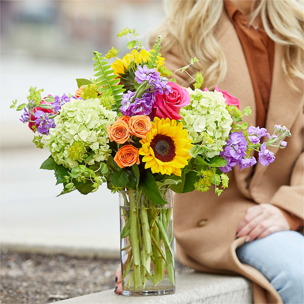 Vibrant Greetings Bouquet –  North Shore Weddings And Flowers, Kahuku HI