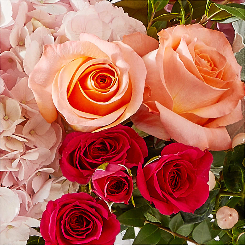 Glitz & Glam Bouquet –  North Shore Weddings And Flowers, Kahuku HI