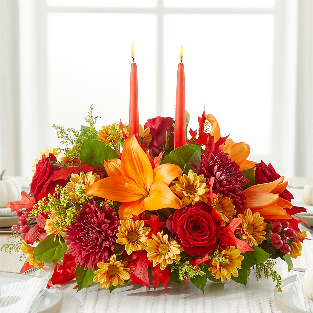 Autumn's Embrace Centerpiece –  North Shore Weddings And Flowers, Kahuku HI