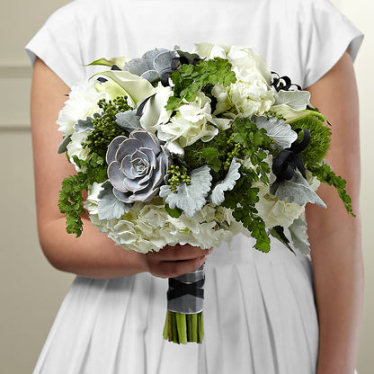 Sweet Innocence Bouquet –  North Shore Weddings And Flowers, Kahuku HI