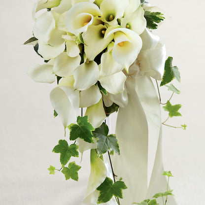 White Chapel Bouquet –  North Shore Weddings And Flowers, Kahuku HI